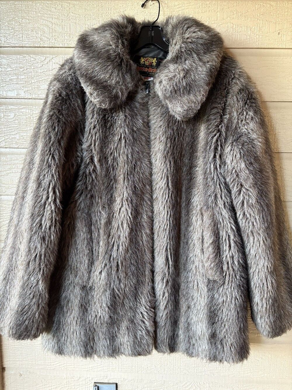 Hansa Branta Stearns women Vintage 1970s Faux Fur Goose Down Jacket size Medium